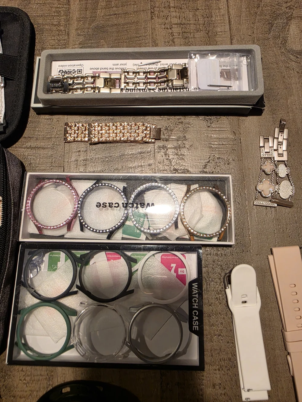 Samsung Rose Gold, Silver and Pink Decorative Watch Bezels & Bands Set